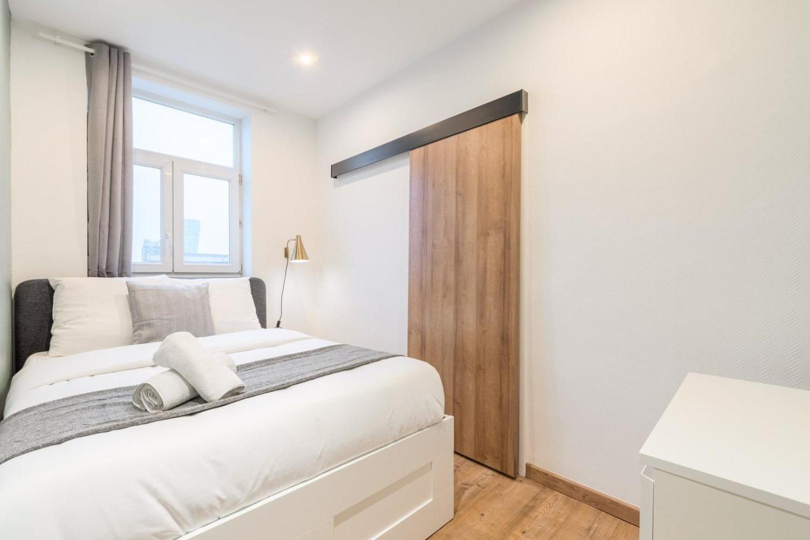 Apartment For 4 In Front Of Lille Flandres Station Exterior photo